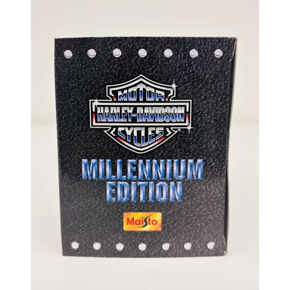 Maisto 1:18 Harley Davidson 92 FXDB Daytona 50th Anniversary Millennium Edition